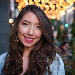 Meet your Posher, Elizabeth